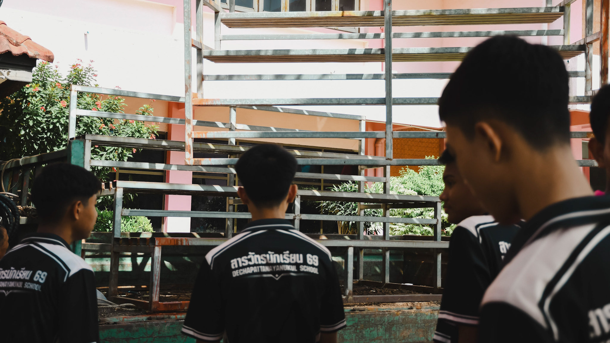 การปฏิบัติหน้าที่สารวัตรนักเรียน